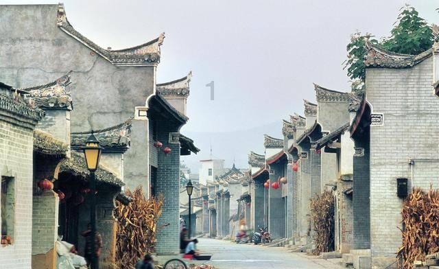 百度——数字生活空间中的“超级公共营销平台”